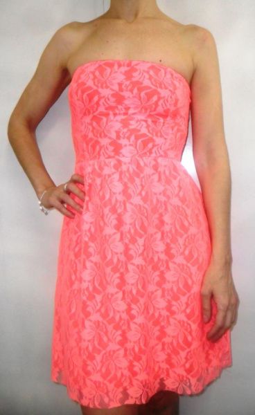 Vestido de renda