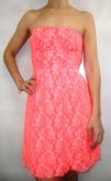 Vestido de renda
